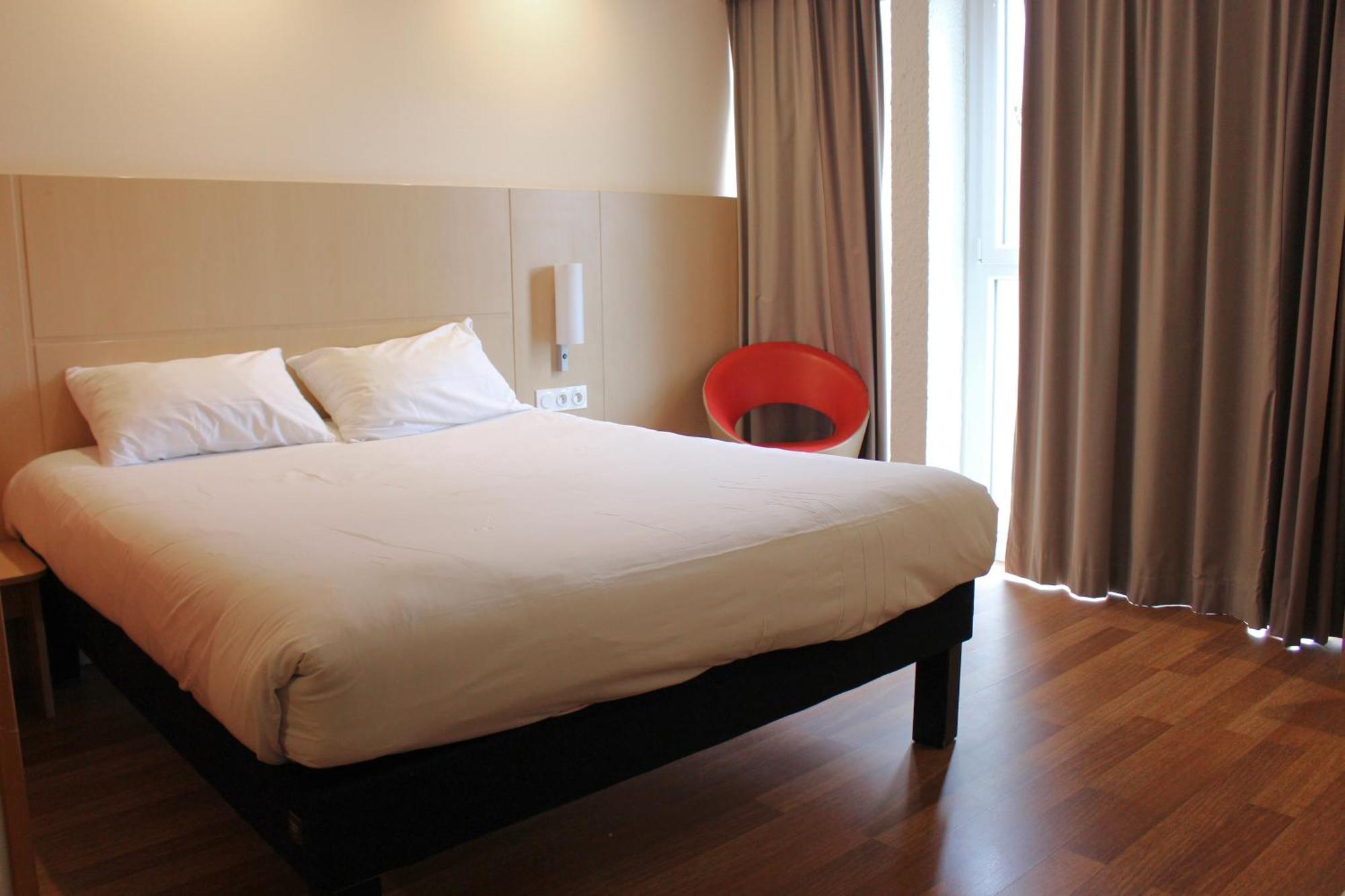 Ibis Dijon Sud Hotel Perrigny-les-Dijon Екстериор снимка
