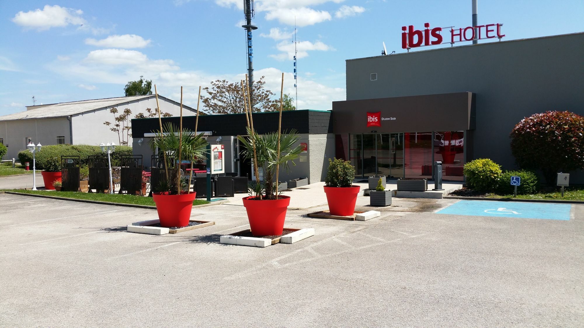 Ibis Dijon Sud Hotel Perrigny-les-Dijon Екстериор снимка